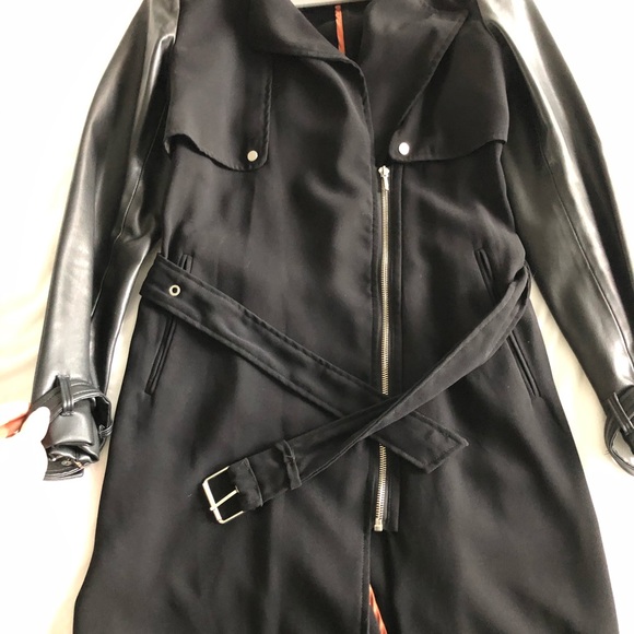 Spring Jacket - Faux Sleeves - Picture 3 of 3